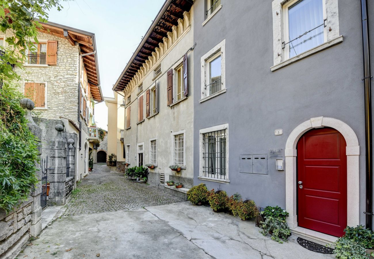 Ferienwohnung in Tignale - Il Vicolo Suite Apartments - La Piazzetta by Garda