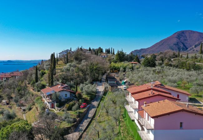 Villa in Toscolano-Maderno - Le Casette - Gargnà by Garda FeWo Villa in Toscolano-Maderno - Le Casette - Gargnà by Garda FeWo