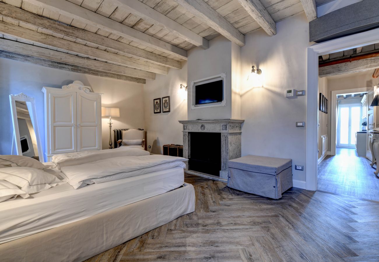 Ferienwohnung in Desenzano del Garda - 36 - La Vite Luxury Apartment 2
