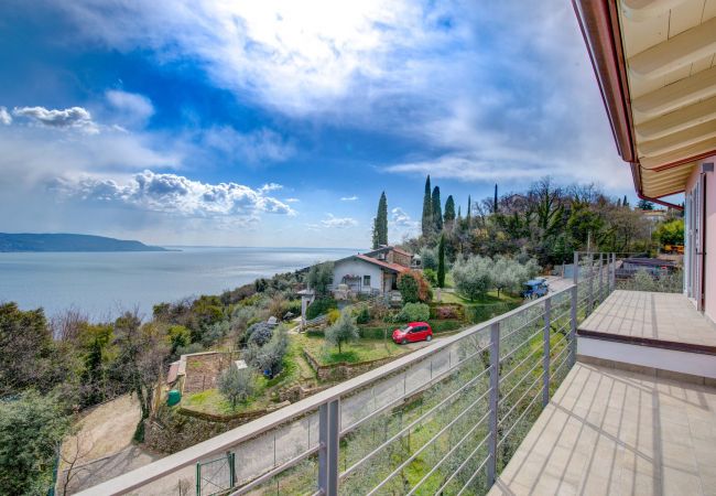 Villa in Toscolano-Maderno - Le Casette - Leccino by Garda FeWo Villa in Toscolano-Maderno - Le Casette - Leccino by Garda FeWo