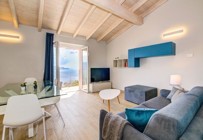 Villa in Toscolano-Maderno - Le Casette - Leccino by Garda FeWo Villa in Toscolano-Maderno - Le Casette - Leccino by Garda FeWo