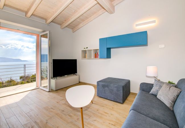 Villa in Toscolano-Maderno - Le Casette - Leccino by Garda FeWo Villa in Toscolano-Maderno - Le Casette - Leccino by Garda FeWo