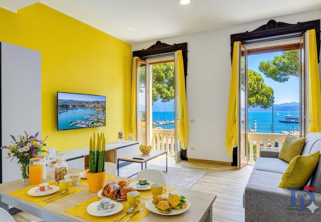 Ferienwohnung in Desenzano del Garda - 77 -  Collo lungo Giallo