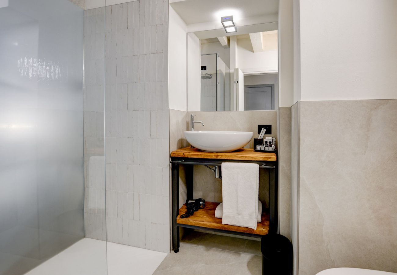 Wohnung in Tignale - Il Cortiletto - Il Vicolo Suite Apartments by Gard