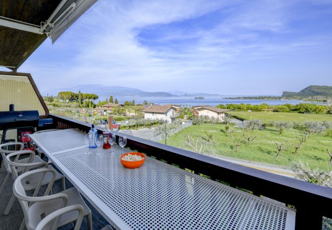 Ferienwohnung in Manerba del Garda - The View by Garda FeWo Ferienwohnung in Manerba del Garda - The View by Garda FeWo