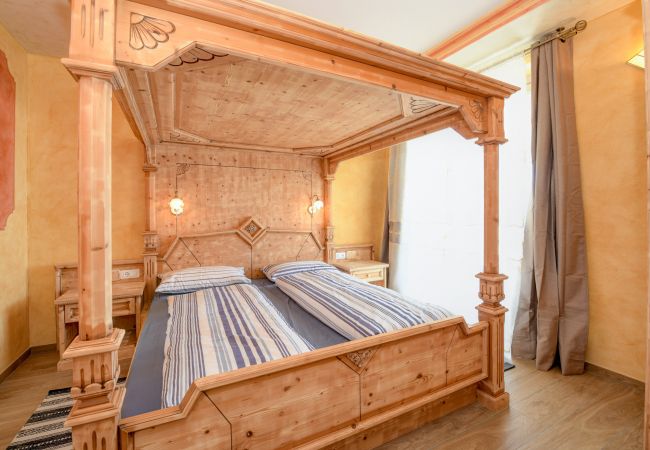 Ferienwohnung in Tignale - Regina - adults only apartment Ferienwohnung in Tignale - Regina - adults only apartment