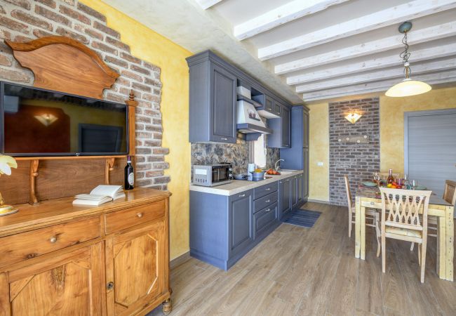 Ferienwohnung in Tignale - Regina - adults only apartment Ferienwohnung in Tignale - Regina - adults only apartment