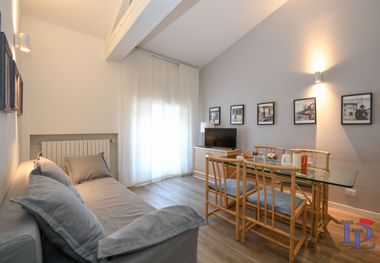 Desenzanoloft , Wohnung, Ferienhaus, Desenzano, Gardasee, kurze Mieten, Sirmione, Ferienwohnungen