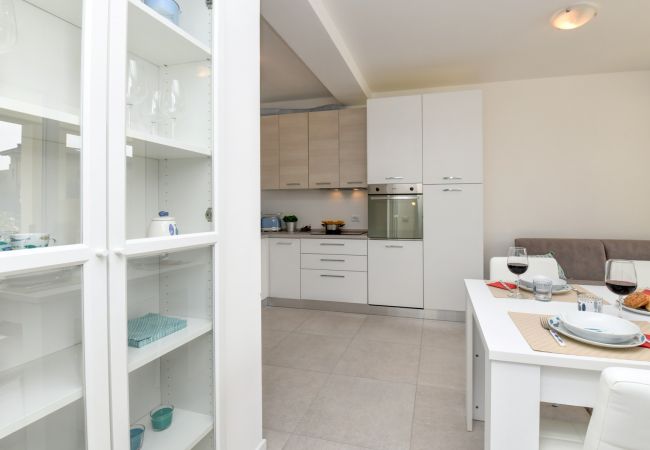 Ferienwohnung in Manerba del Garda - Villa Meri - Lake 3 by Garda FeWo Ferienwohnung in Manerba del Garda - Villa Meri - Lake 3 by Garda FeWo