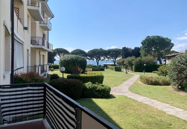 Ferienwohnung in Toscolano-Maderno - Sandy Azzurro by Garda FeWo Ferienwohnung in Toscolano-Maderno - Sandy Azzurro by Garda FeWo