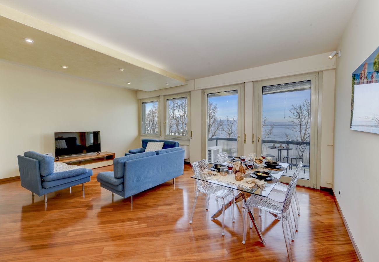 Ferienwohnung in Desenzano del Garda - 28-Desenzanoloft : CHARMING ON THE LAKE