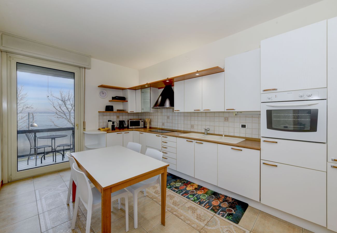 Ferienwohnung in Desenzano del Garda - 28-Desenzanoloft : CHARMING ON THE LAKE