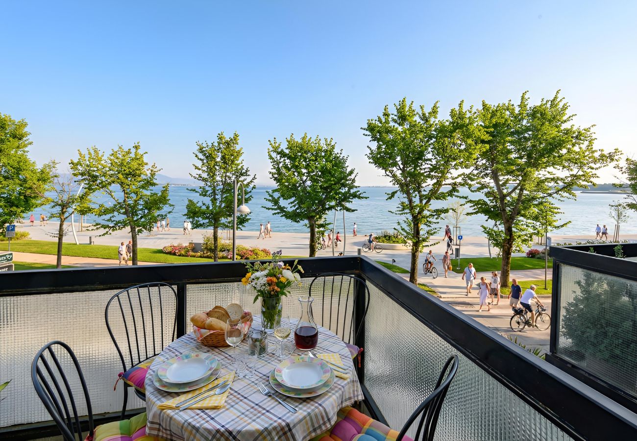 Ferienwohnung in Desenzano del Garda - 28-Desenzanoloft : CHARMING ON THE LAKE