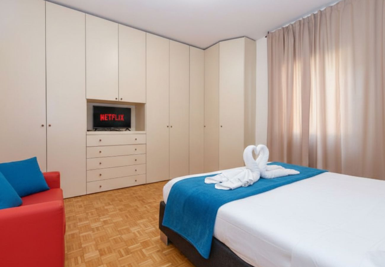 Ferienwohnung in Desenzano del Garda - 28-Desenzanoloft : CHARMING ON THE LAKE