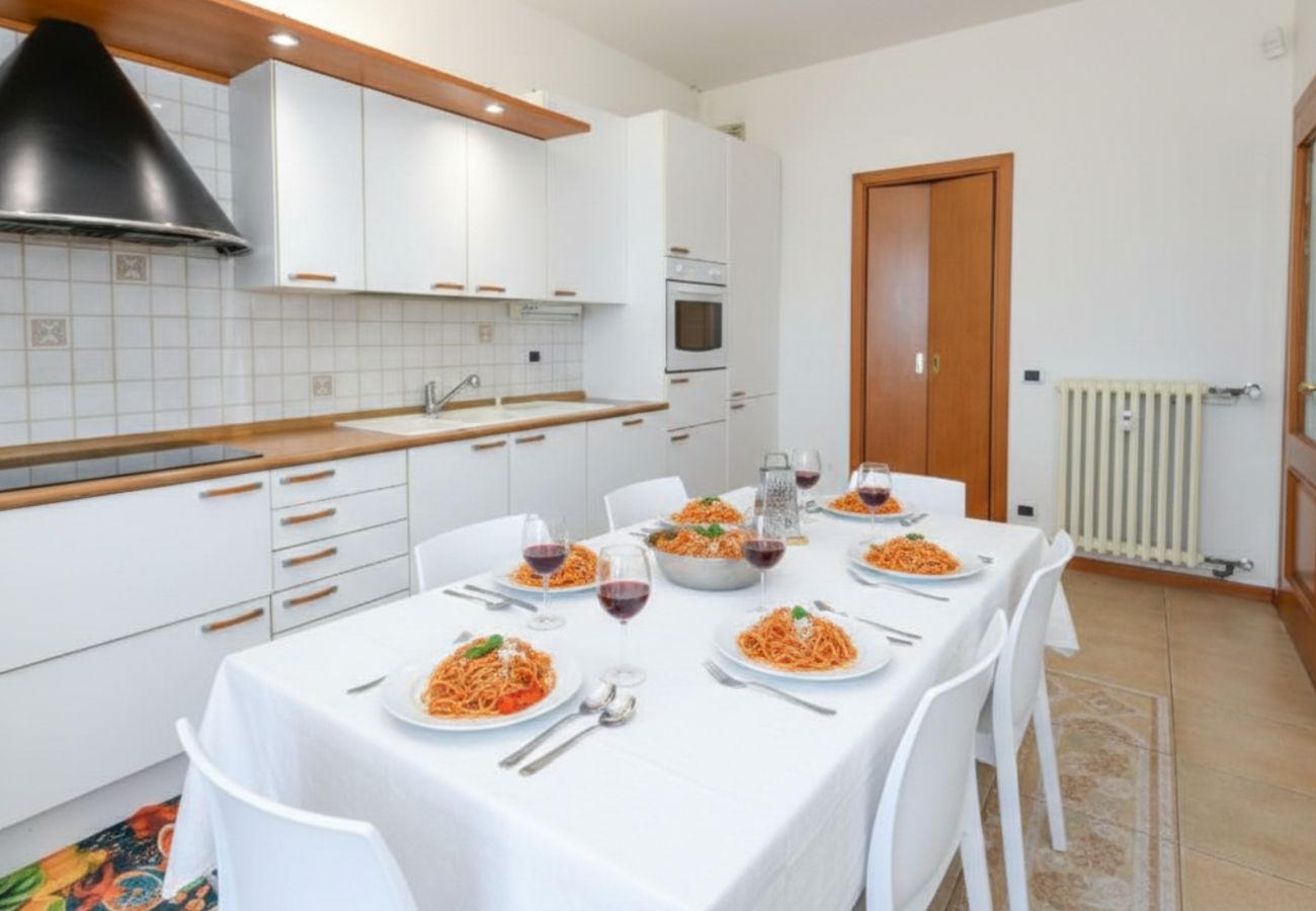 Ferienwohnung in Desenzano del Garda - 28-Desenzanoloft : CHARMING ON THE LAKE