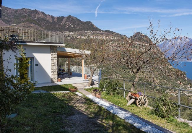 Ferienwohnung in Tignale - .Glicine by Garda FeWo Ferienwohnung in Tignale - .Glicine by Garda FeWo