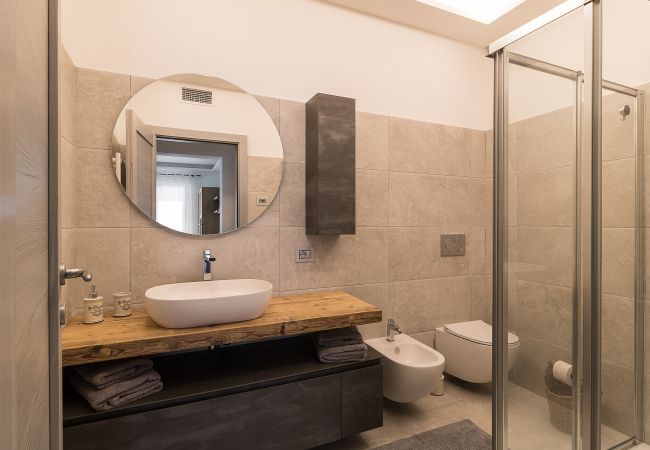 Ferienwohnung in Tignale - .Glicine by Garda FeWo Ferienwohnung in Tignale - .Glicine by Garda FeWo