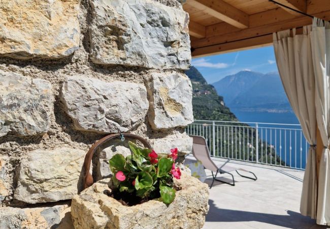 Ferienwohnung in Tignale - .Glicine by Garda FeWo Ferienwohnung in Tignale - .Glicine by Garda FeWo