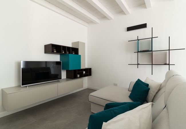 Ferienwohnung in Manerba del Garda - Cittadella 7 by Garda FeWo Ferienwohnung in Manerba del Garda - Cittadella 7 by Garda FeWo