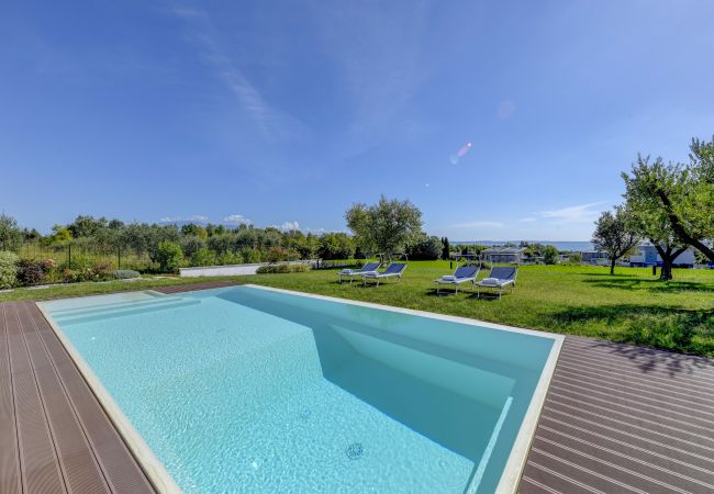 Villa in Moniga del Garda - Villa Easy Life by Garda FeWo