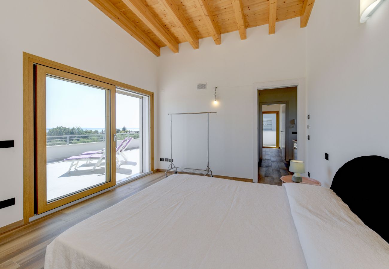 Villa in Moniga del Garda - Villa Easy Life by Garda FeWo