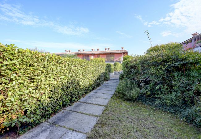 Ferienwohnung in Manerba del Garda - Aqua by Garda FeWo Ferienwohnung in Manerba del Garda - Aqua by Garda FeWo