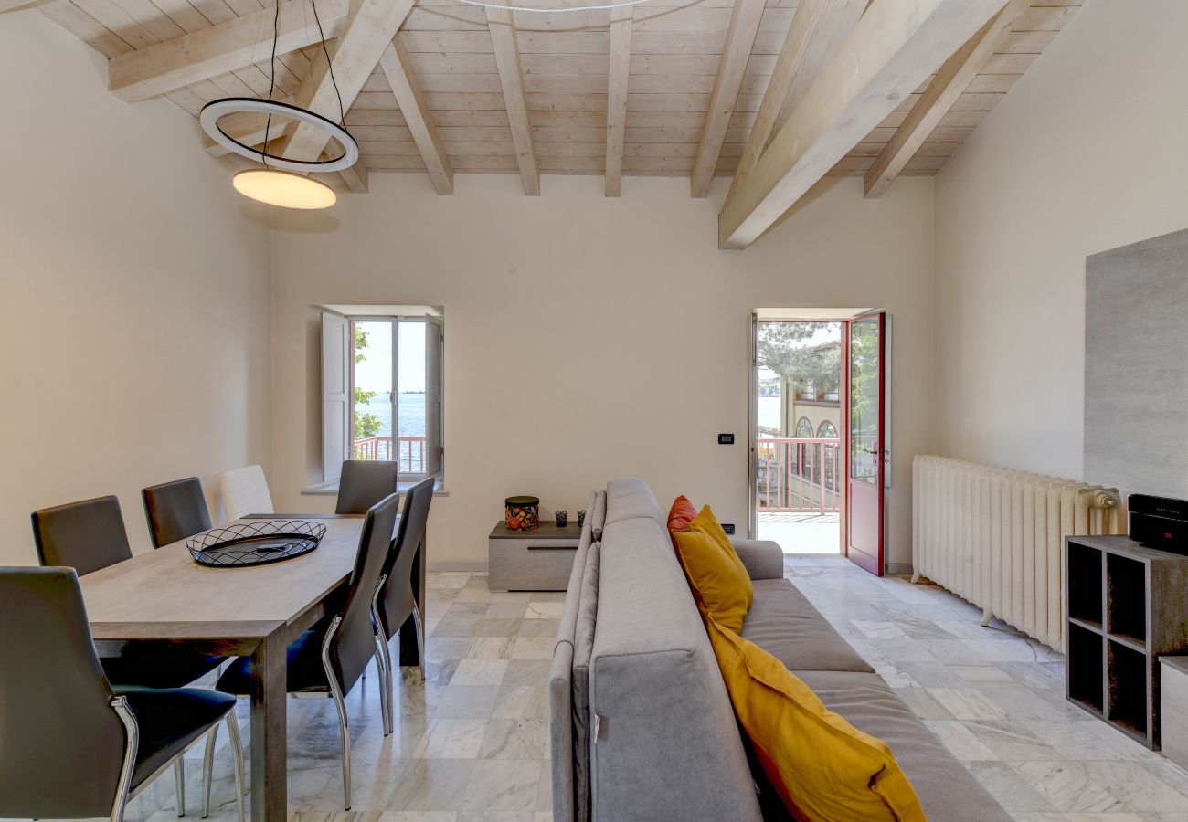 Ferienwohnung in Salò - La Darsena by Garda FeWo