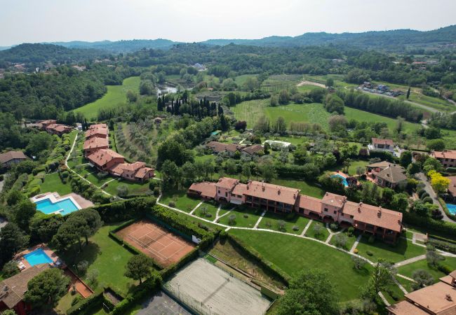 Doppelhaushälfte in Soiano del Lago - Casa Cri Cri by Garda feWo Doppelhaushälfte in Soiano del Lago - Casa Cri Cri by Garda feWo