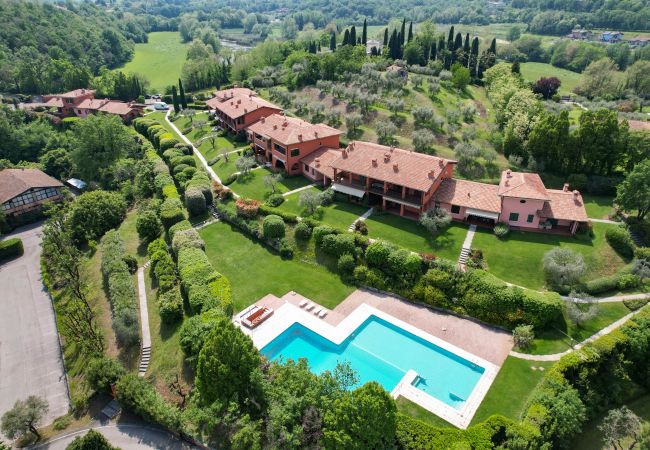 Doppelhaushälfte in Soiano del Lago - Casa Cri Cri by Garda feWo Doppelhaushälfte in Soiano del Lago - Casa Cri Cri by Garda feWo