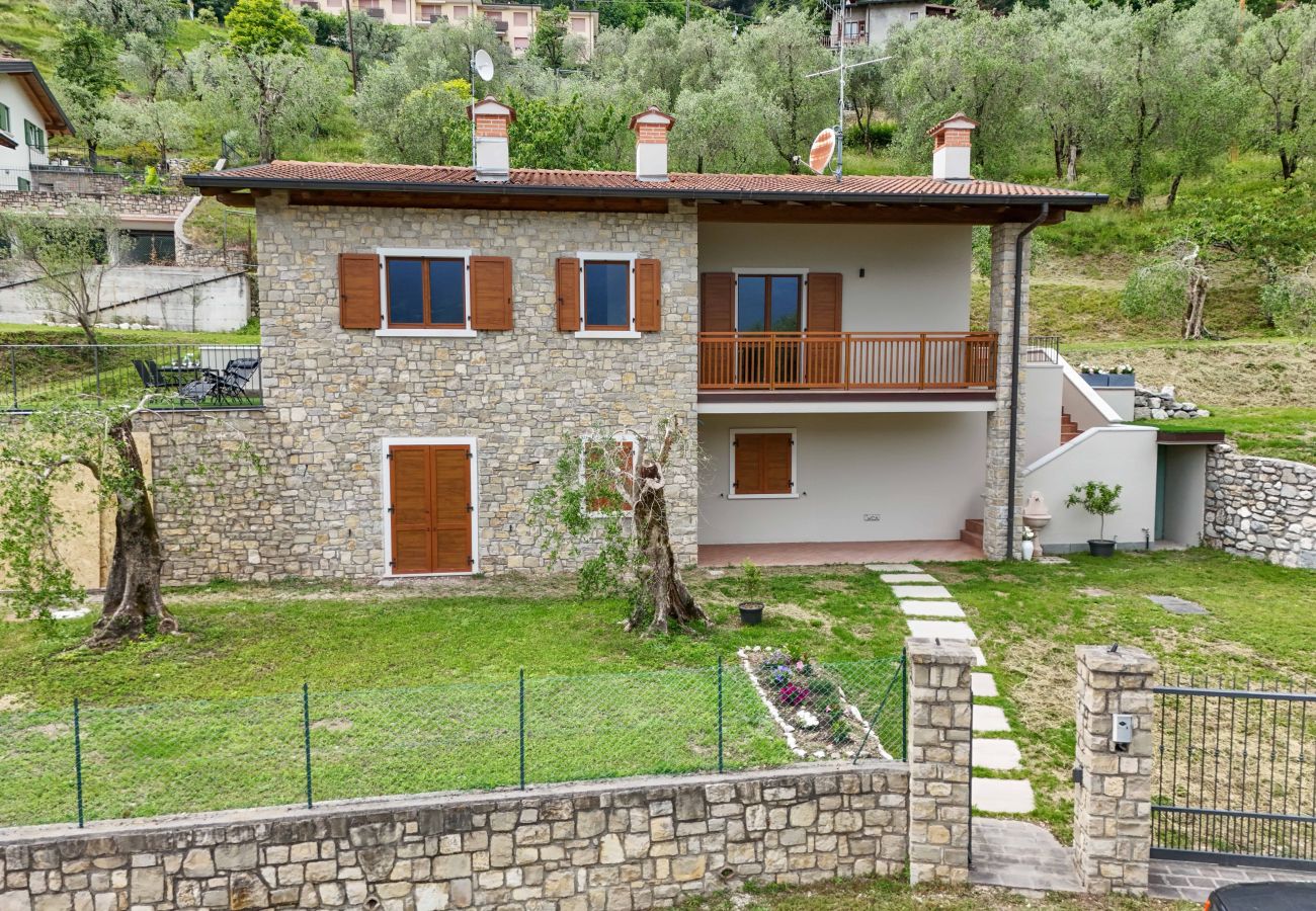 Ferienwohnung in Tremosine - L Oliver by Garda FeWo