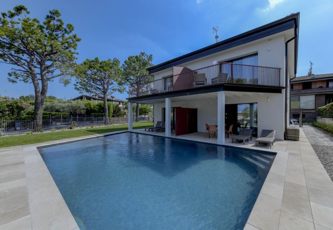  in Manerba del Garda - Gardaliva 7 By The Lake